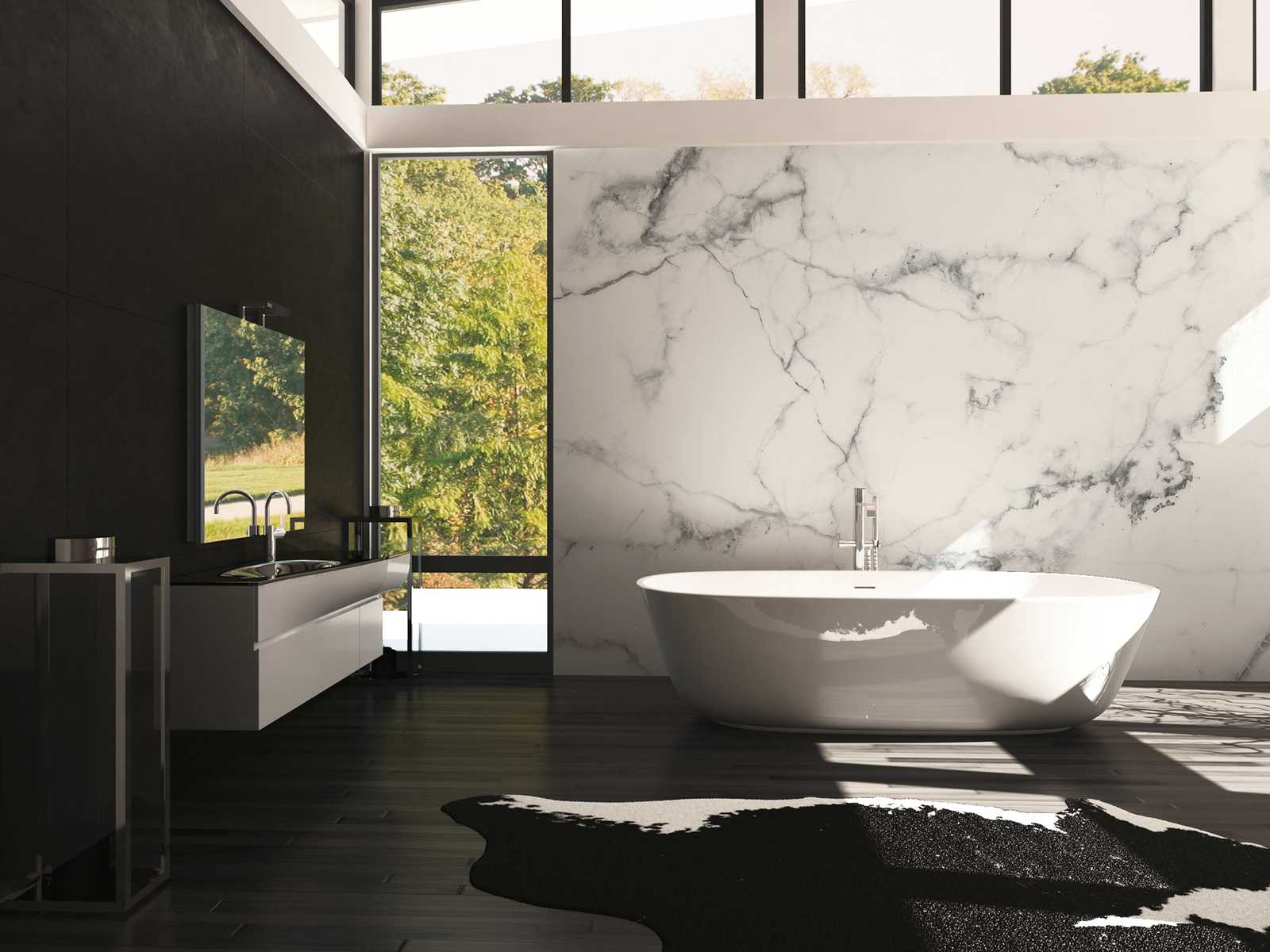 Badewanne, Freistehende Badewanne, Marmormuster, Marmorwand, Dunkler Boden