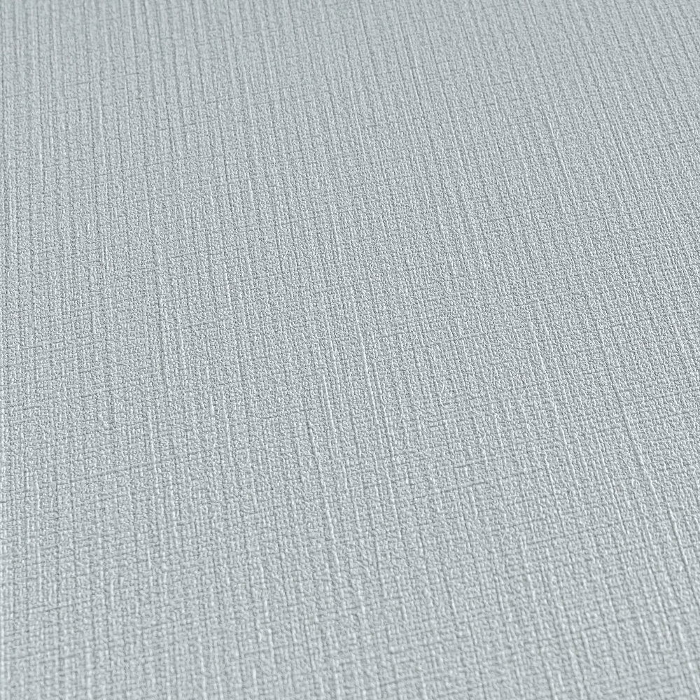         Unifarbende Vliestapete im Textil-Look von MICHALSKY – Grau, Blau
    