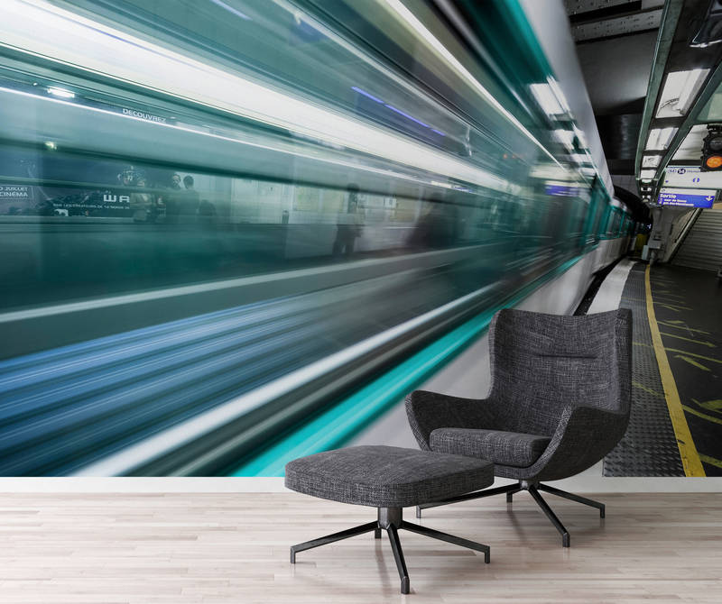             Fototapete Einfahrender Zug – Metro in Paris
        