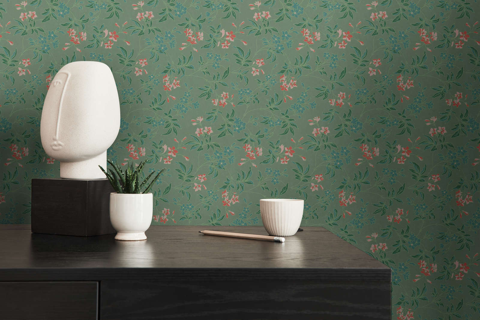 Blumentapete mit Blüten und Ranken – Grün, orange, Rosa