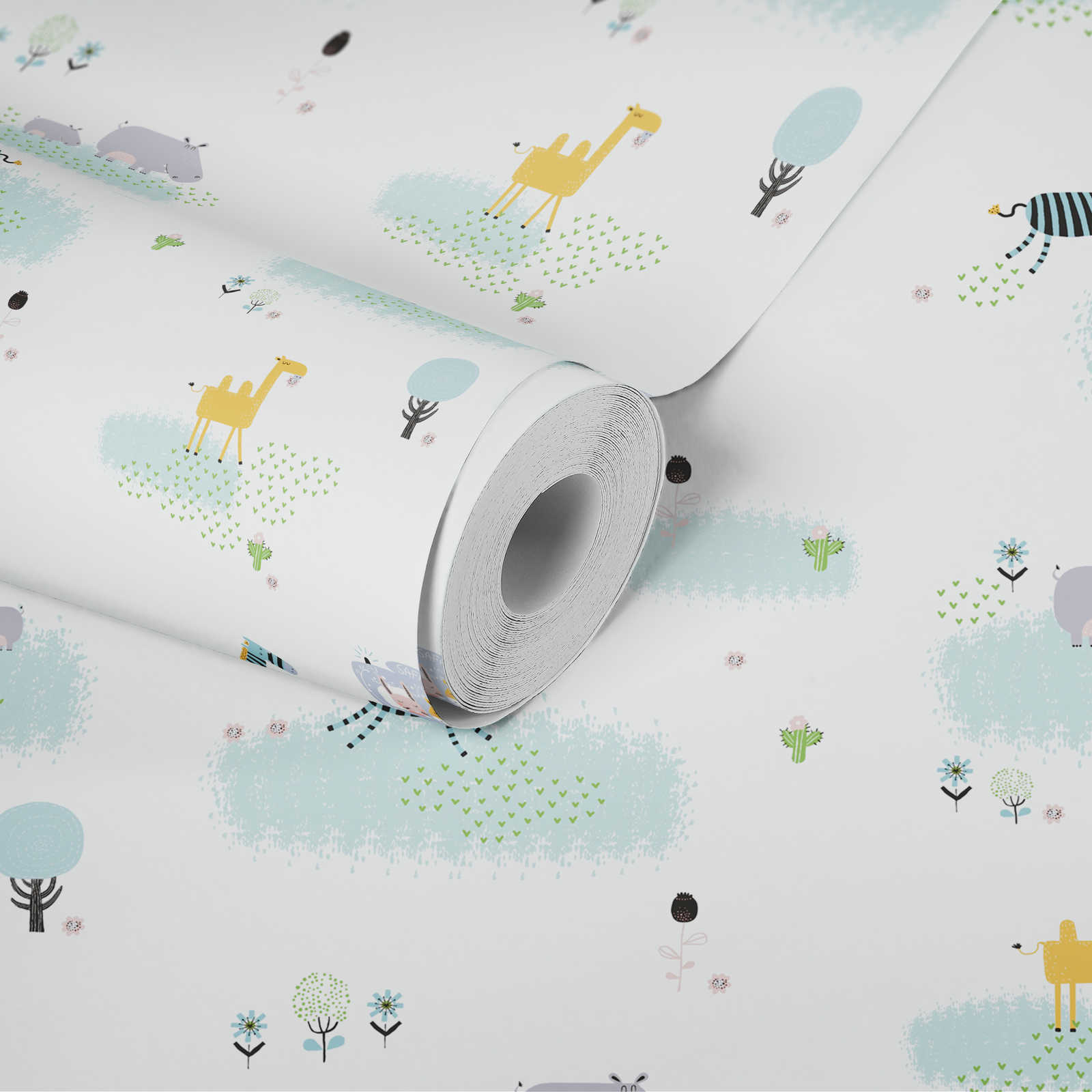             Safari Tapete Kinderzimmer – Bunt, Grün, Grau
        