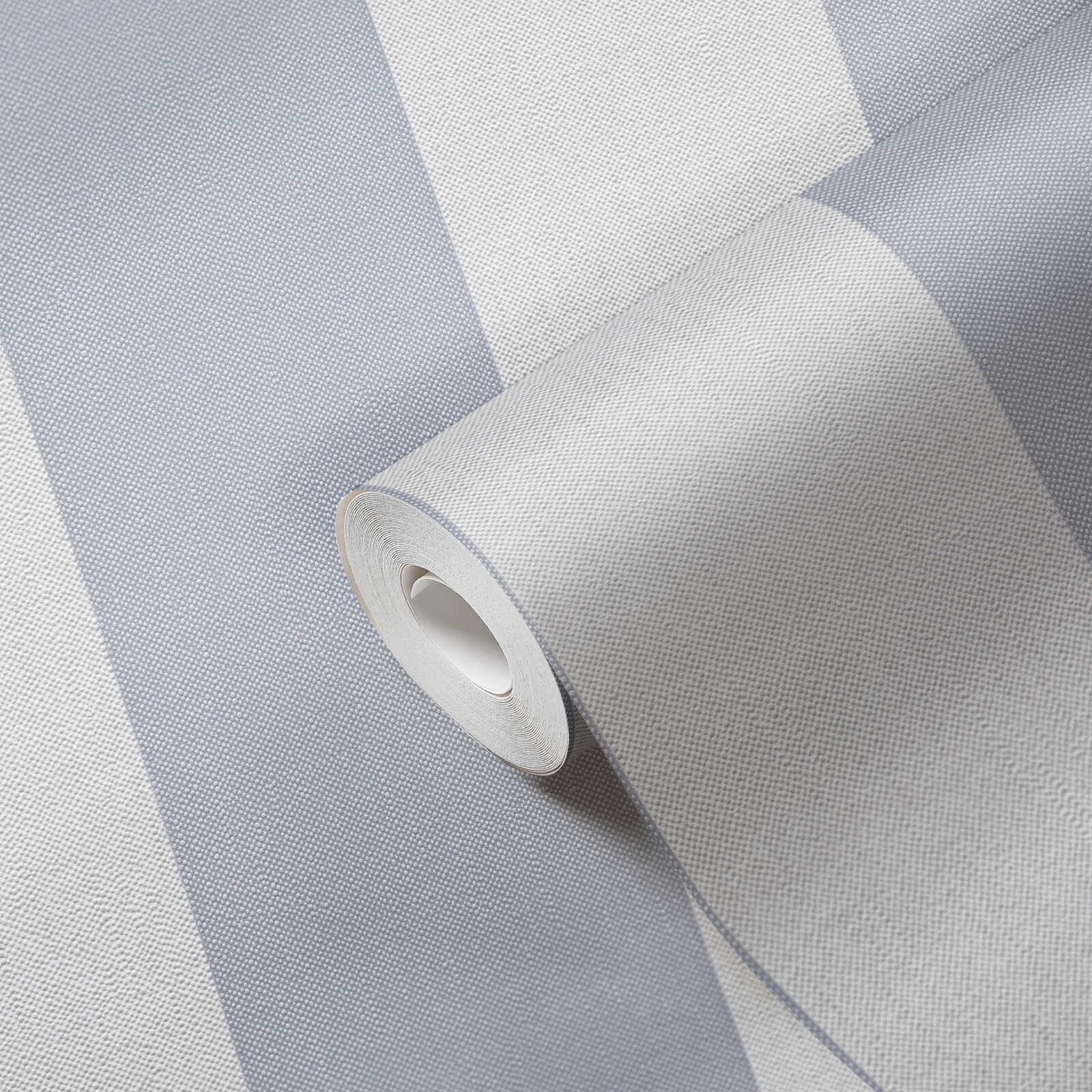             Vliestapete in Textil-Optik mit Blockstreifen – Grau, Hellgrau
        