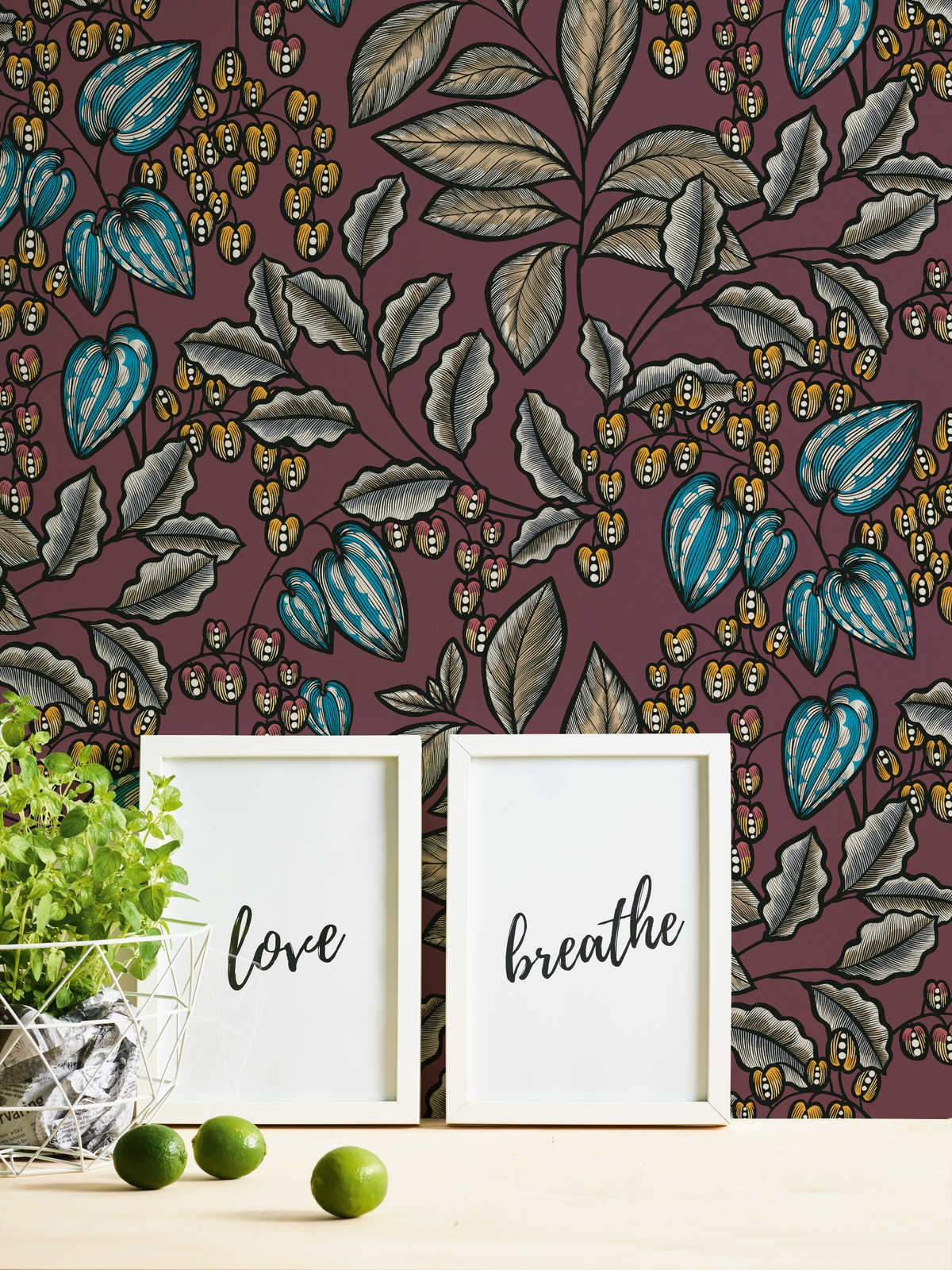             Florale Tapete Lila mit Blätter Print im Scandinavian Stil
        