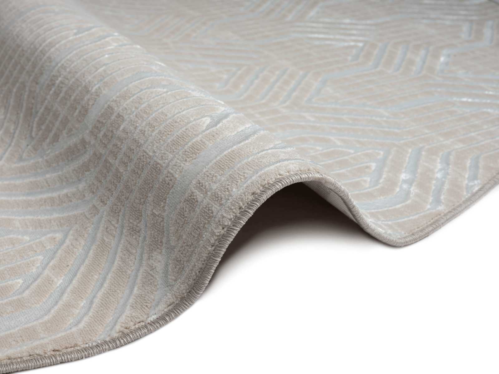             Sanfter Hochflor Teppich in Creme – 150 x 80 cm
        