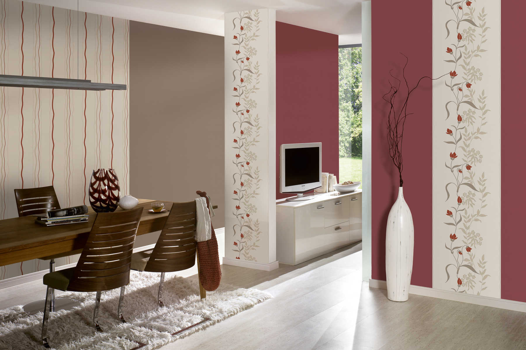 Wohnzimmer Tapete mit Blumen Ranken – Beige, Braun, Rot