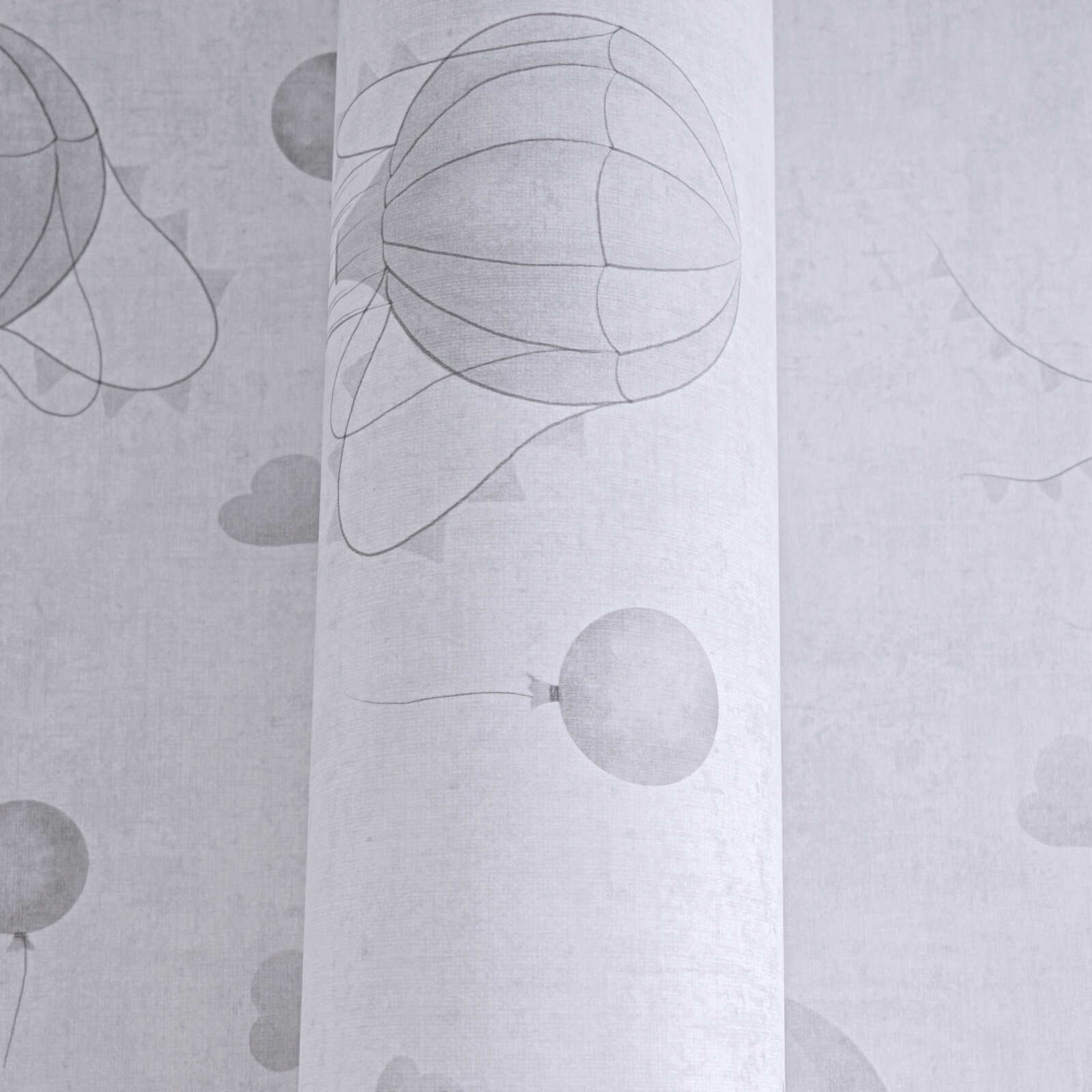             Vliestapete mit Heißluftballons in sanften Pastelltönen – Traumhafte Wandgestaltung fürs Kinderzimmer – Grau
        