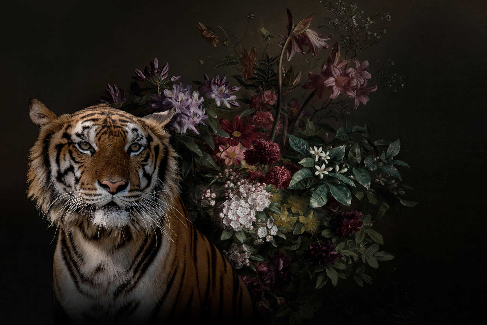 Leinwandbild Tiger Portrait mit Blumen – 0,90 m x 0,60 m