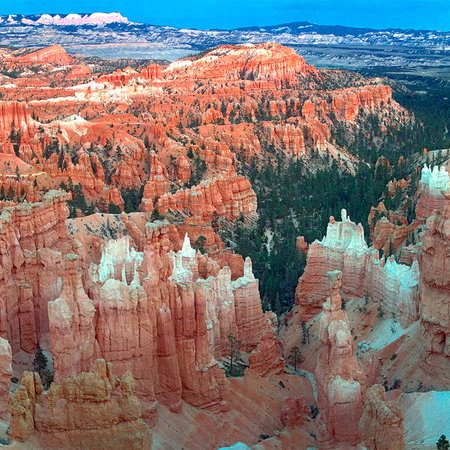 Höhlenlandschaft, Felsen, Felsformation, Canyon, Bäume