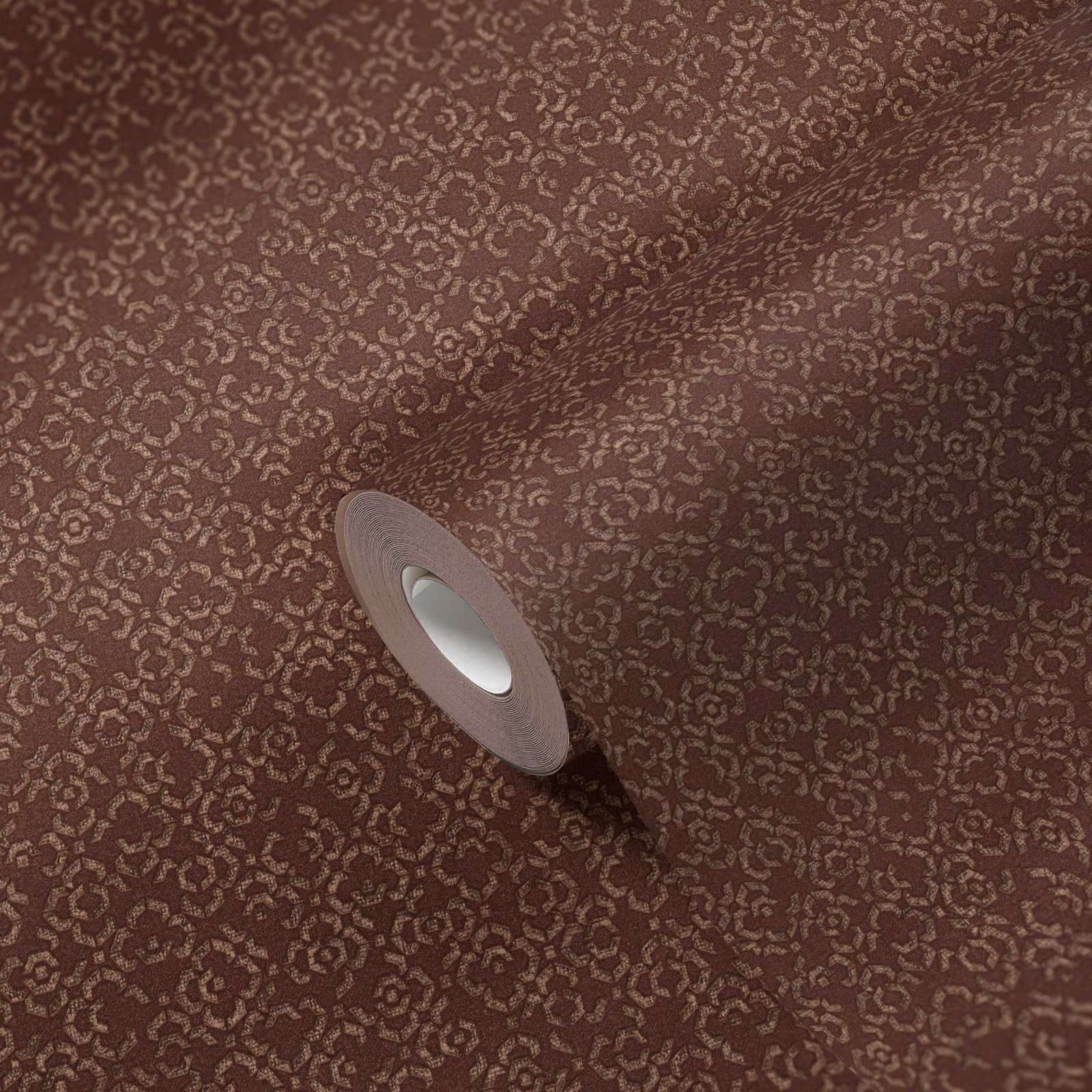 Tapete mit 3D Mustereffekt und Metallic-Glanz – Braun, Metallic, Rot