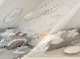 Dekoration für Zuhause, Wohnzimmer, Tabelle, Couch, Kaffeetisch