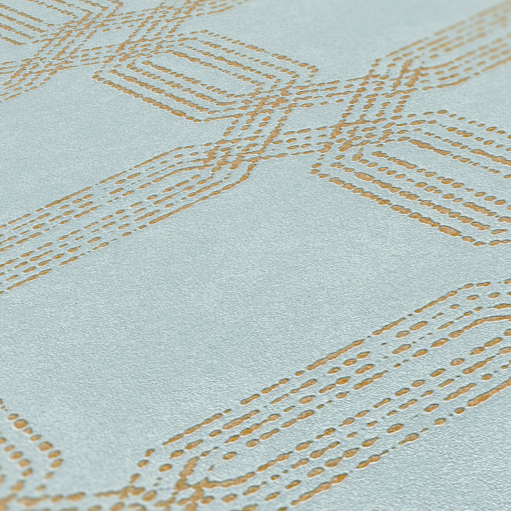             Geometrische Strukturtapete mit Rauten-Optik – Blau, Gold, Grün
        