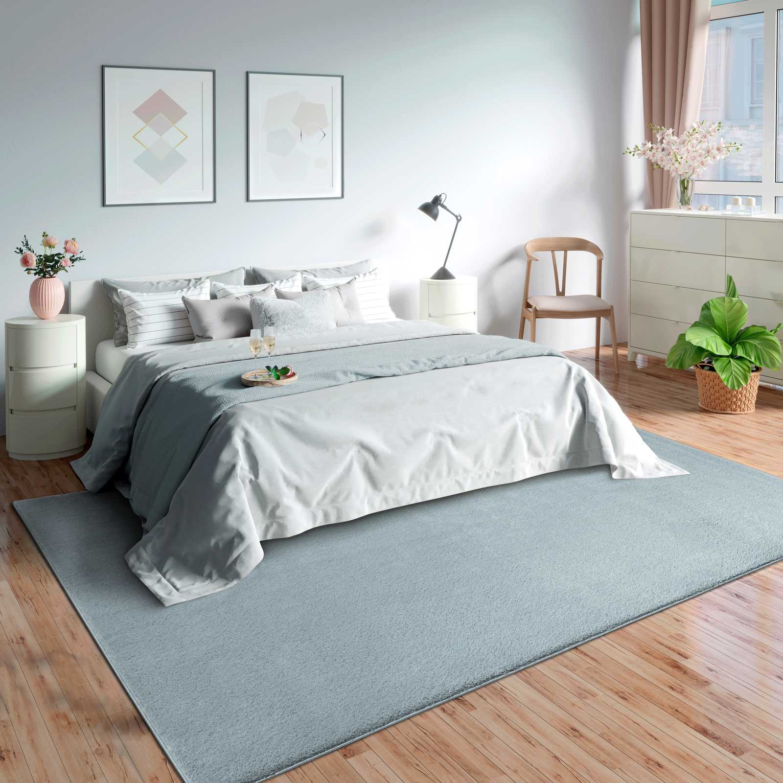         Fluffy high pile carpet in blue - 110 x 60 cm
    