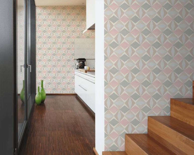 Papier peint intissé avec motif scandinave dans des couleurs pastel
