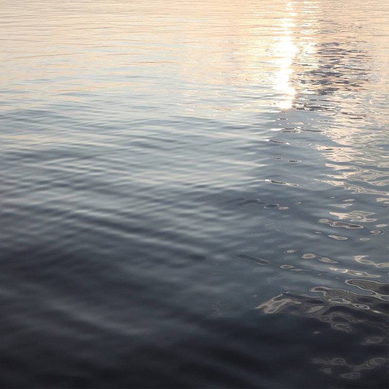 Wasser, Wasseroberfläche, Reflexion, Sonnenlicht, Meer/See