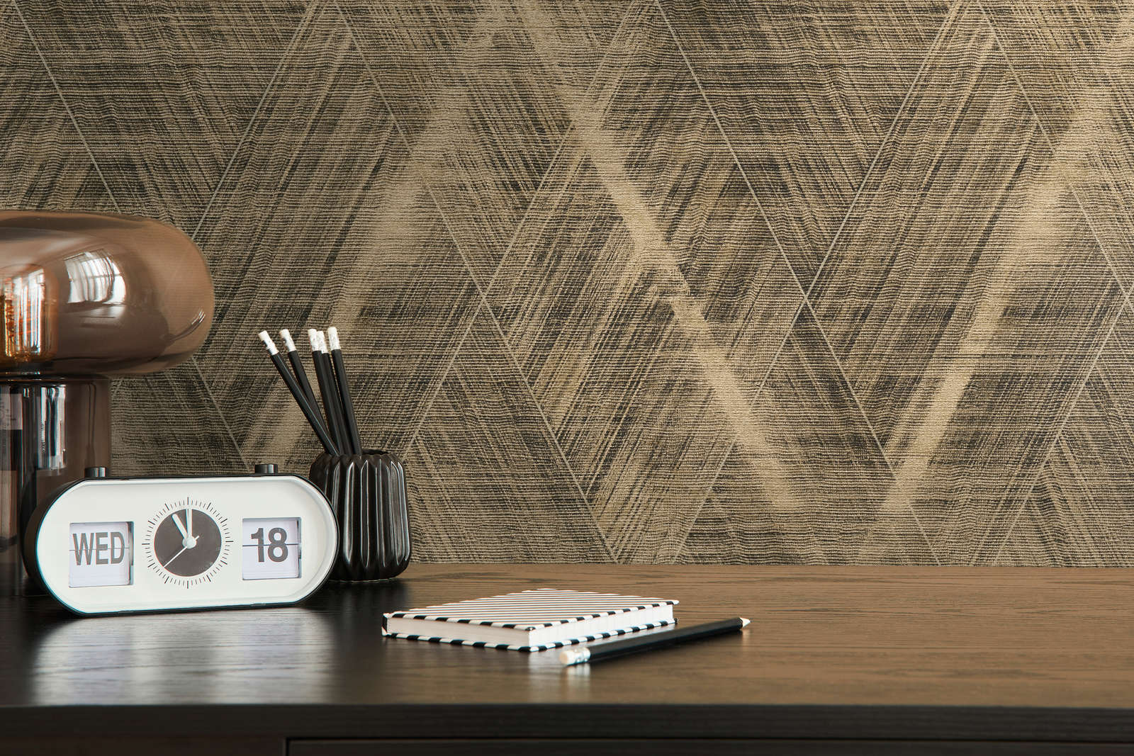             Ethno Tapete mit Rauten Design – Metallic, Schwarz
        