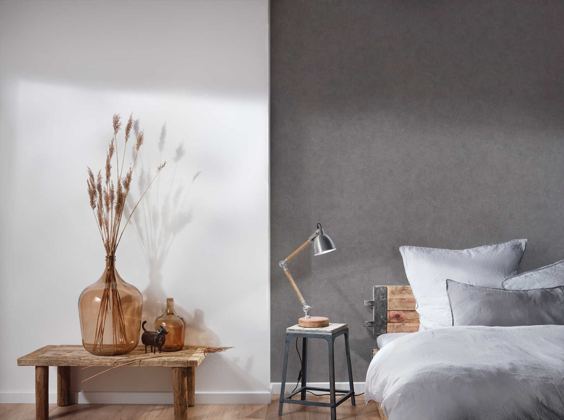 bettzimmer, dekoration, vase, tisch, lampe