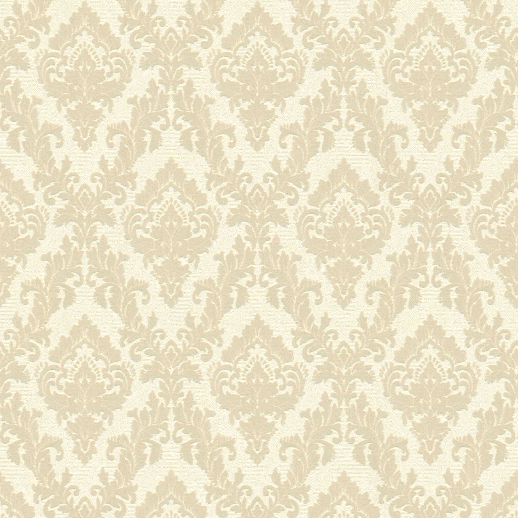 Luxuriöse Flock-Tapete mit Barock-Ornamenten und samtiger Haptik – Creme