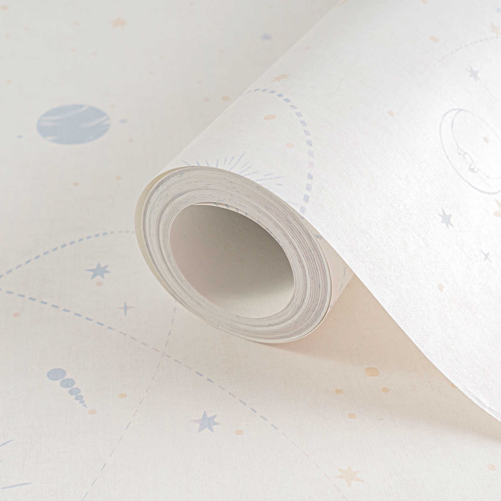             Kinderzimmer Vliestapete Weltraum für kleine Astronauten die das Universum entdecken wollen – Beige, Blau, Creme
        