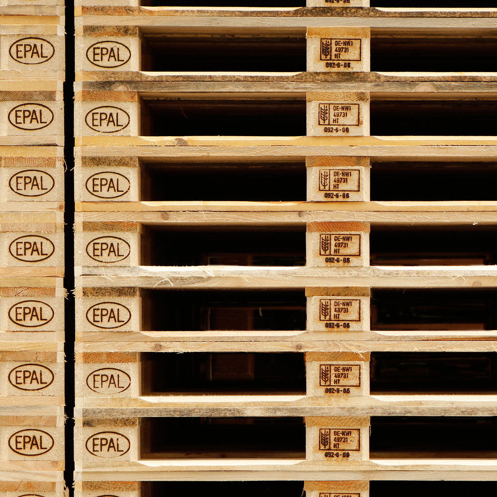             Industrial Style Vliestapete – Fototapete in Palettenoptik zur Wandverzierung – Braun, Beige
        