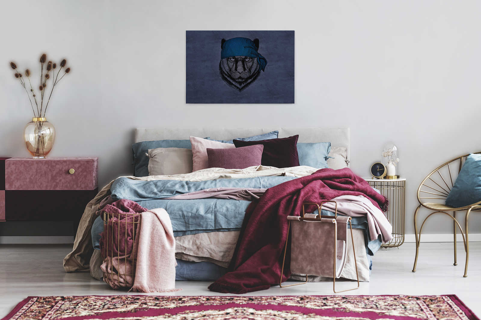             Leinwandbild Panther im Piraten-Look – 0,90 m x 0,60 m
        