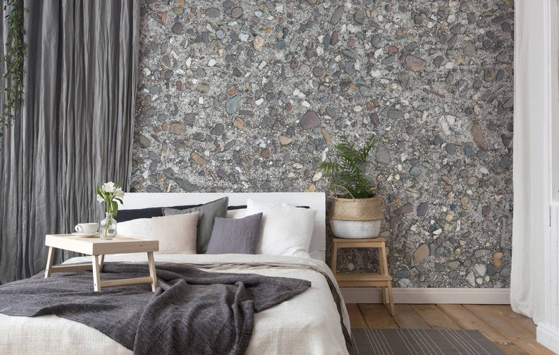Wohnzimmer/Schlafzimmer, Steinwand, Bettbereich, Kissen, Pflanze