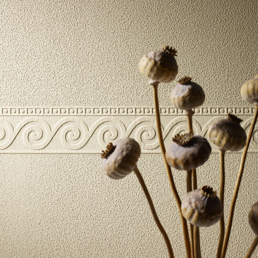  Woodchip wallpaper painted