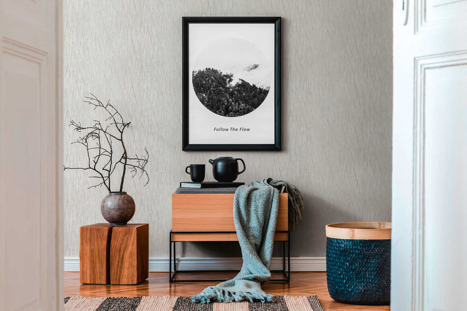             Naturdesign Tapete meliert mit Metallic Farbe – Grau
        