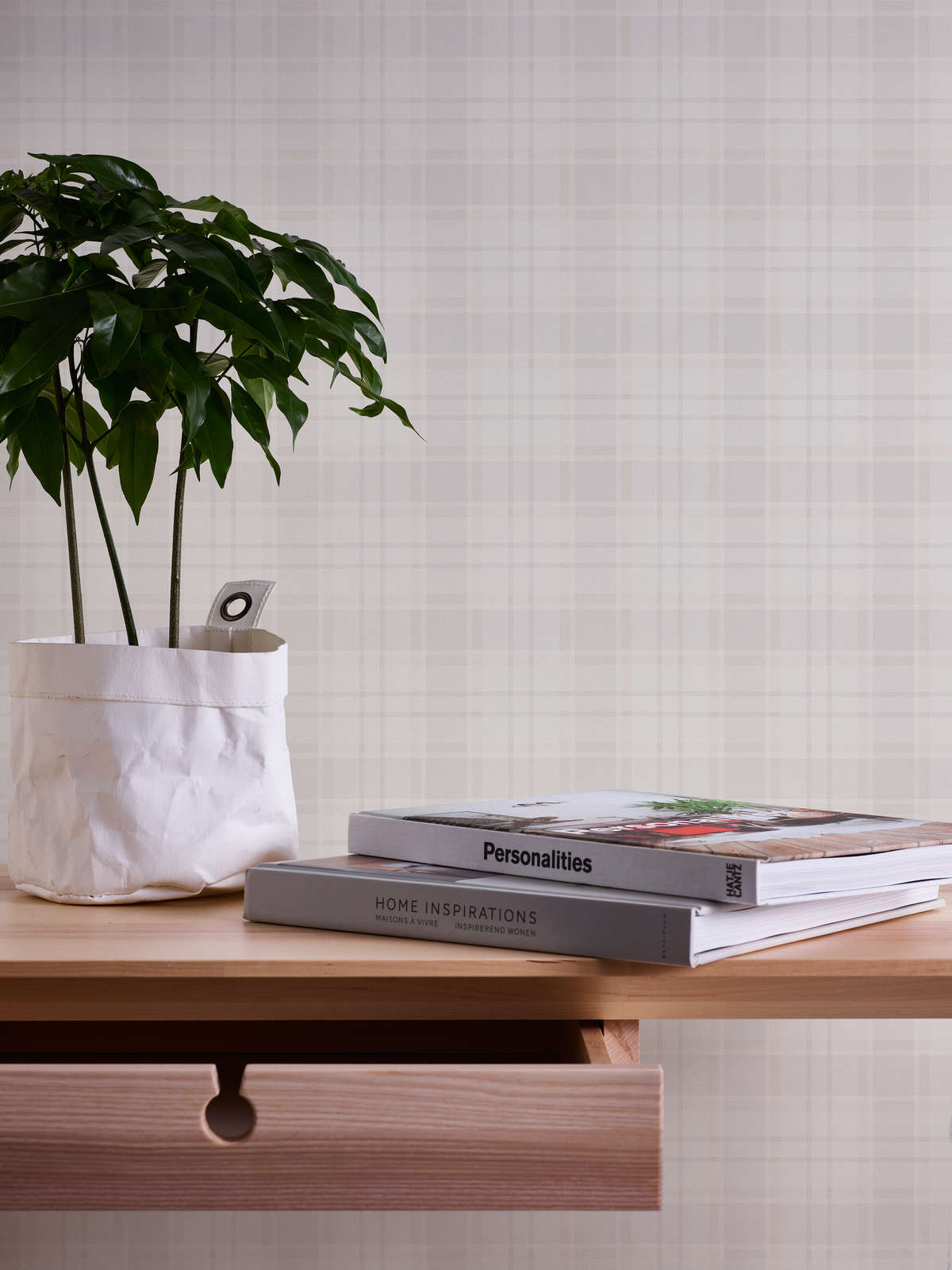             Karierte Landhaus Tapete in matt – Creme, Beige, Grau
        