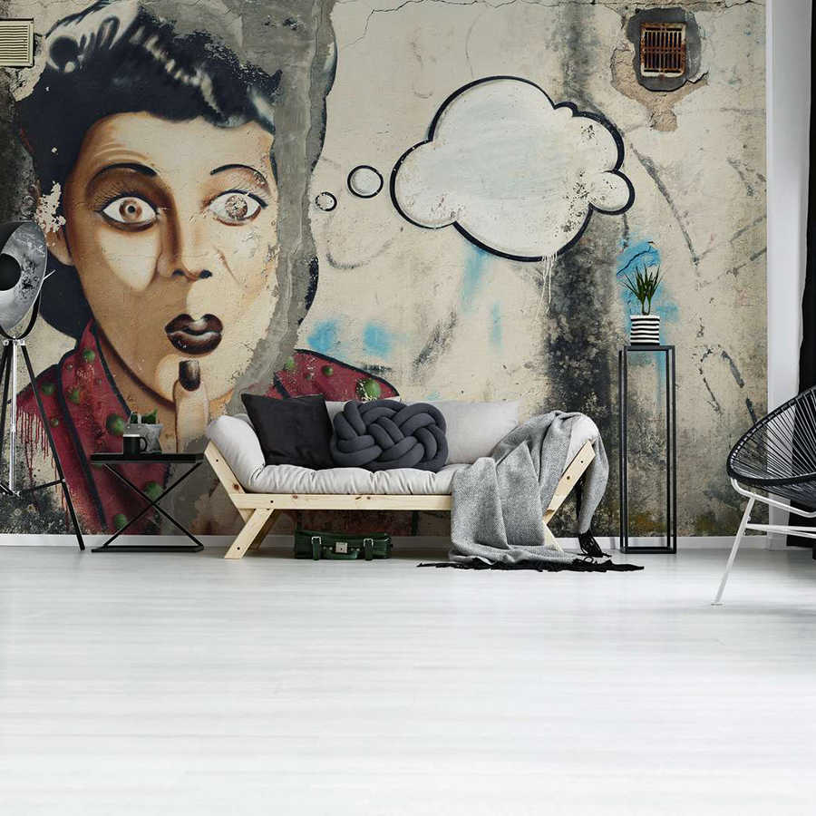         Papier peint panoramique femme avec bulle de pensée en graffiti sur mur de pierre - gris, rouge, blanc
    
