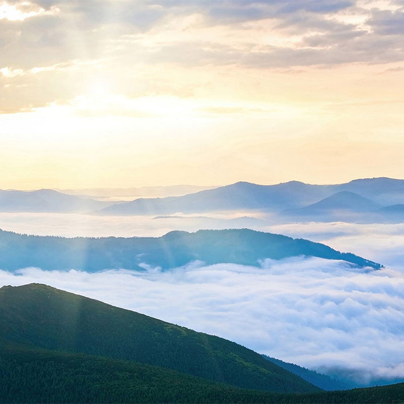         Fototapete 3D Effekt – Sonnenaufgang über den Bergen im Landschaft Style – Blau, Weiß
    