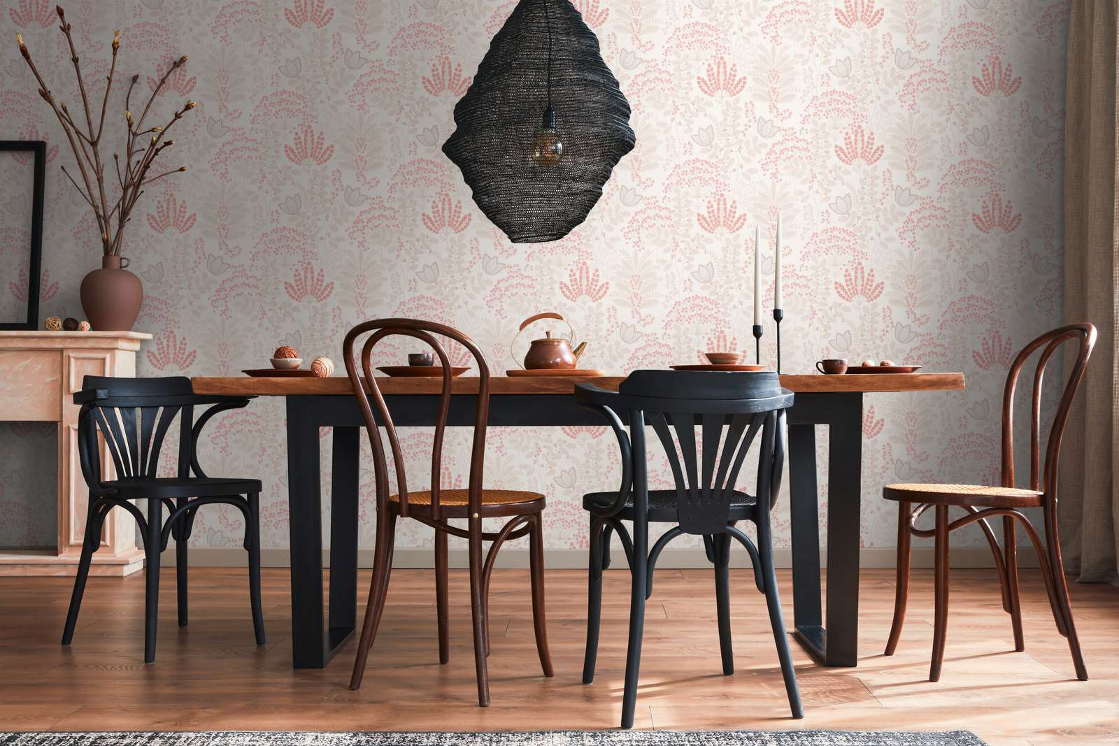             Florale Tapete mit Blättern im Retro-Design leicht strukturiert, matt – Weiß, Taupe, Rosa
        